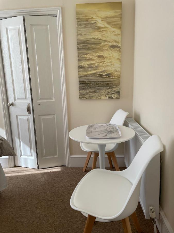 Caris Guest House Southend-on-Sea Buitenkant foto