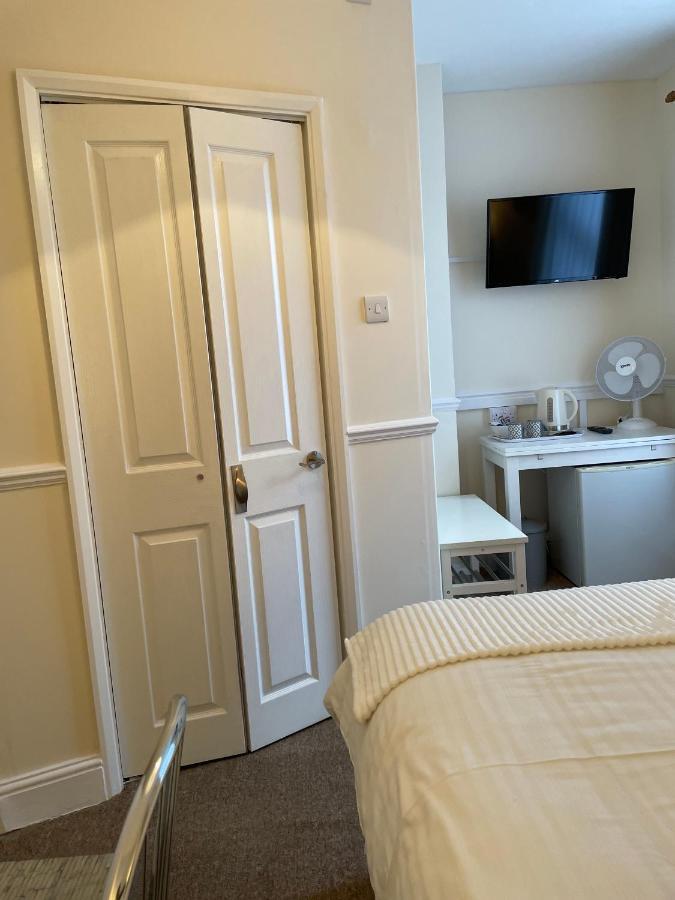 Caris Guest House Southend-on-Sea Buitenkant foto